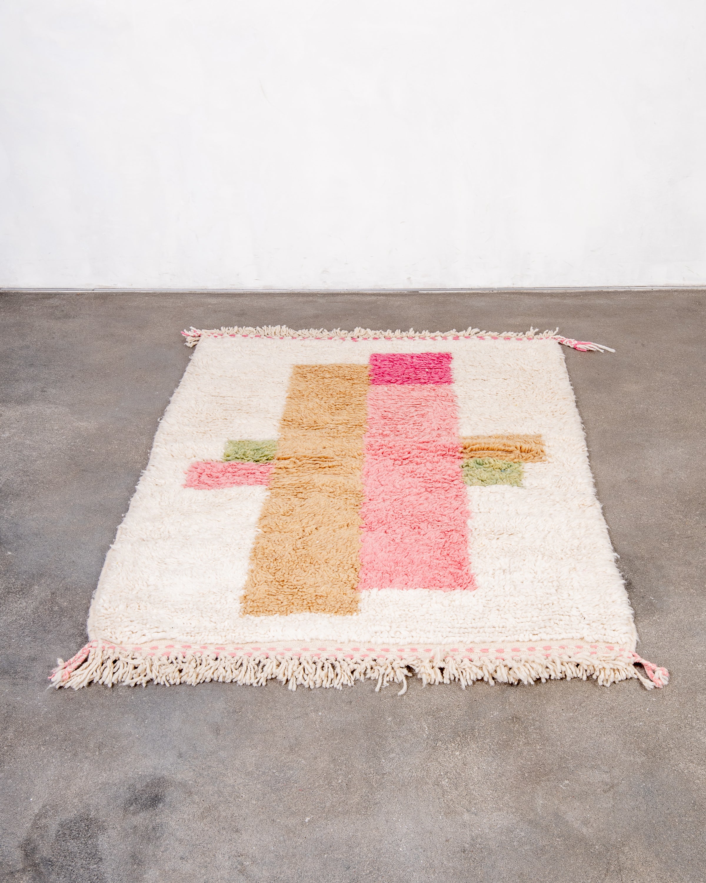 Modern designer handcrafted Berber rug from morocco Beniourain with beautiful colors and patterns